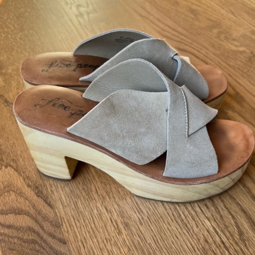 FREE PEOPLE • KORA Platform Clog Beige Tan - Picture 4 of 16